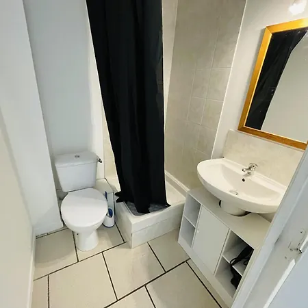 Banyo, 1p Proche Centre كان