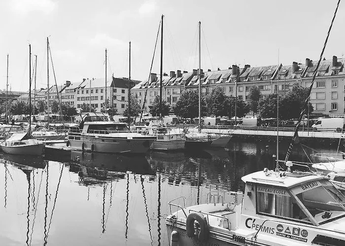 Banyo, 1p Proche Centre דירה *