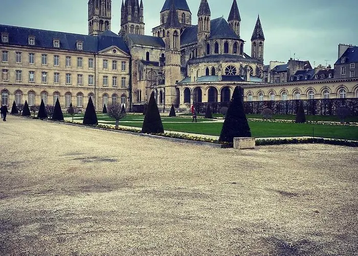 Banyo, 1p Proche Centre